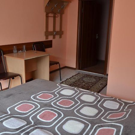 Hotel Kezdesu Almatı Dış mekan fotoğraf