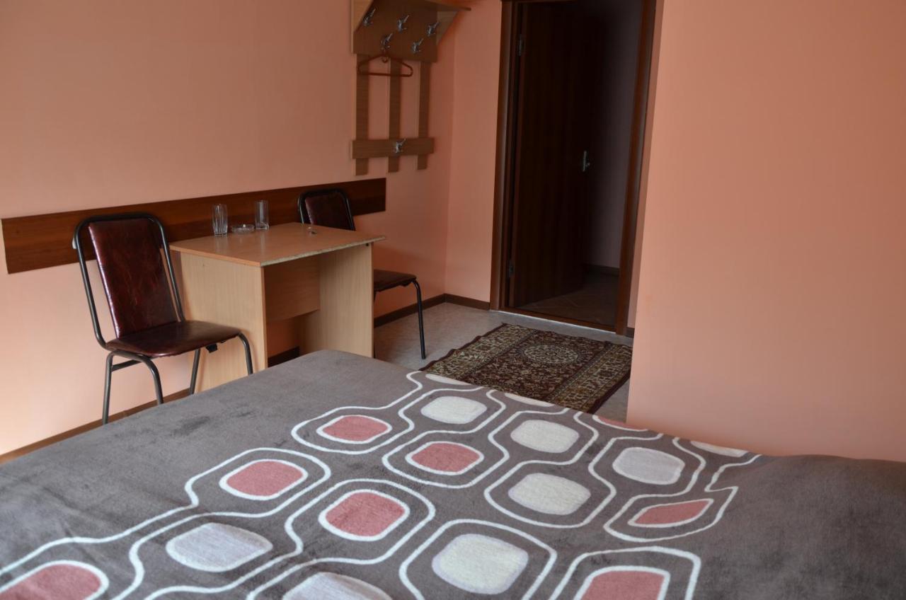Hotel Kezdesu Almatı Dış mekan fotoğraf